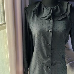 Cute black long sleeve Blouse xs